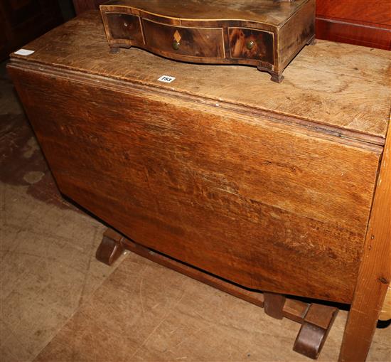 Arts & Crafts cut corner drop leaf table